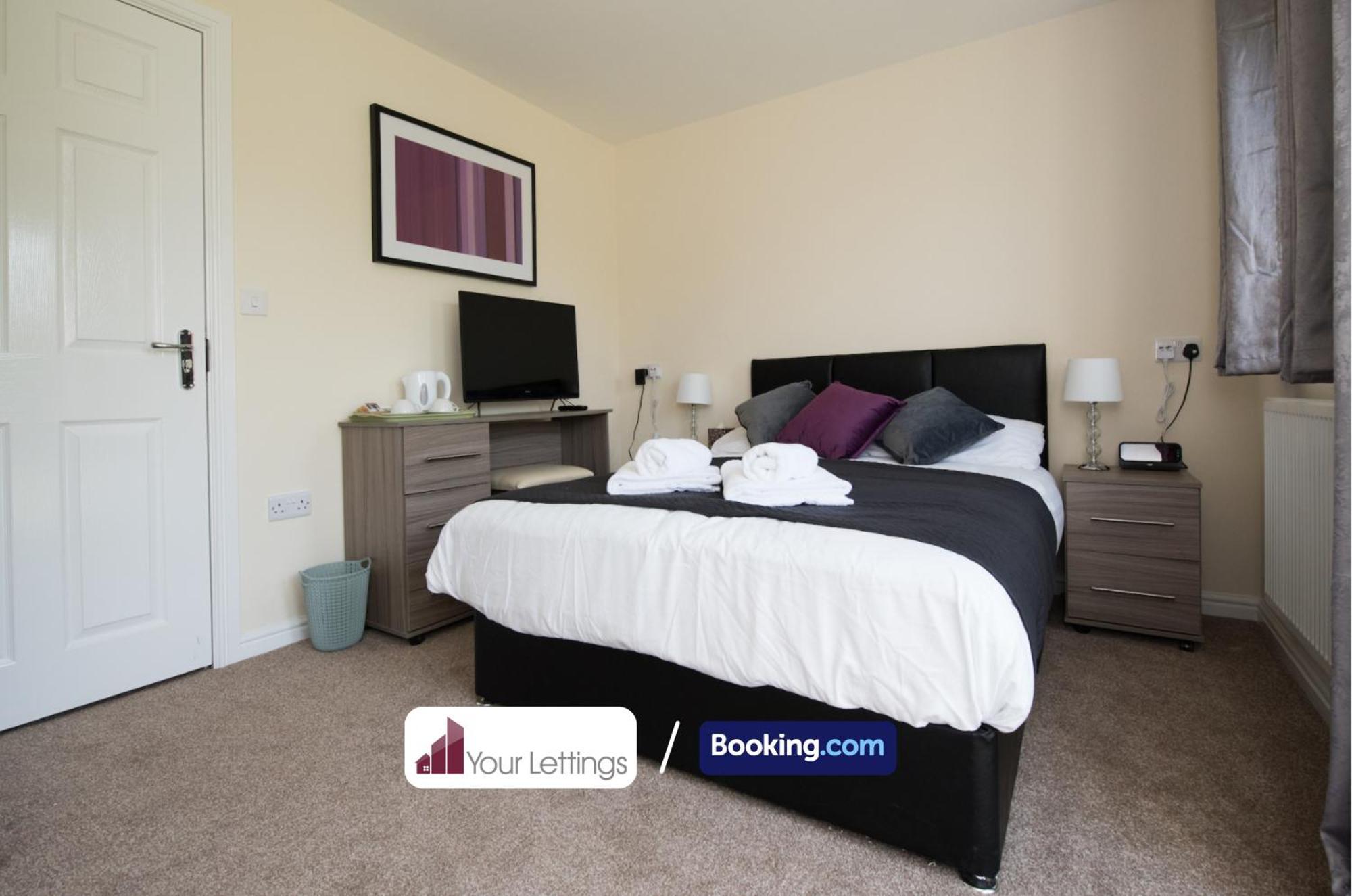 Modern 6 Bedroom Contractor House By Your Lettings Short Lets & Serviced Accommodation Peterborough With Free Wifi Hampton Dış mekan fotoğraf